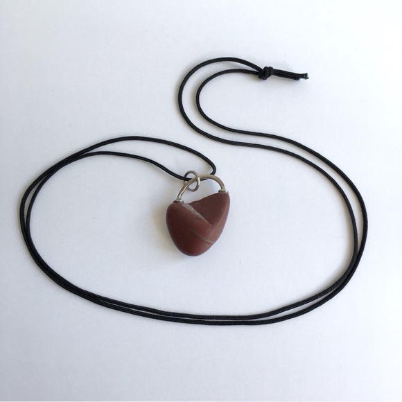 Red Jasper Tumbled Stone Pendant On Cord Adjustable Length - Picture 4 of 6